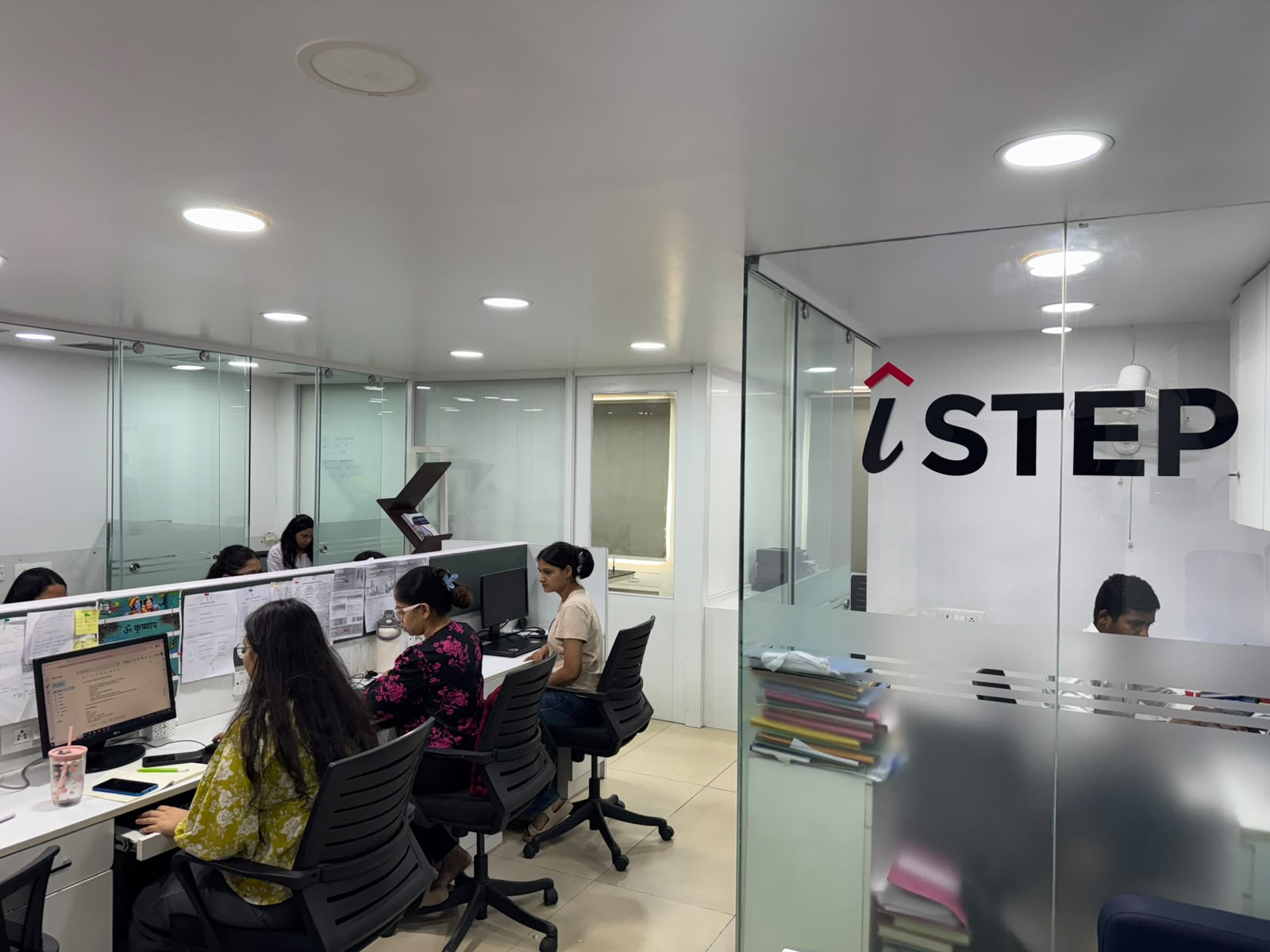 A modern iSTEP training and counselling space